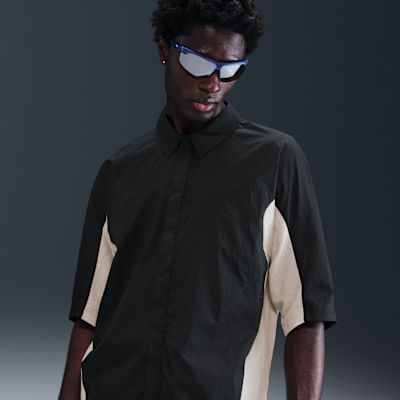 Nike Tech Men's Woven Oversized Shirt. Nike.com